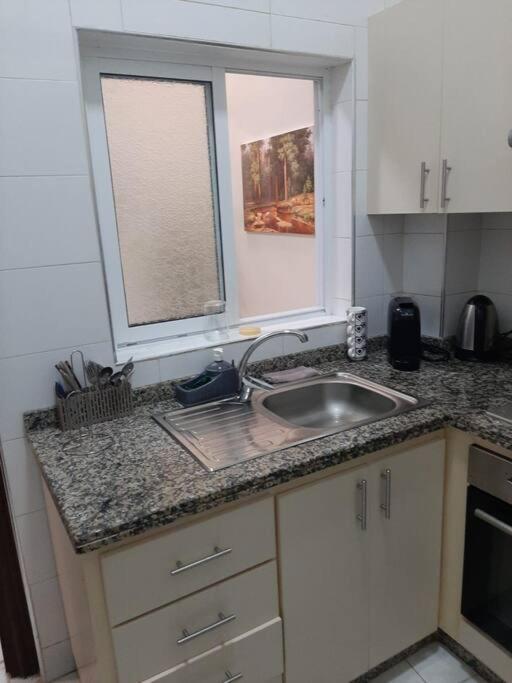 Ground Floor 2 Bedroom Apartment - City Centre Location - Optic Fibre Wifi Танжер Экстерьер фото